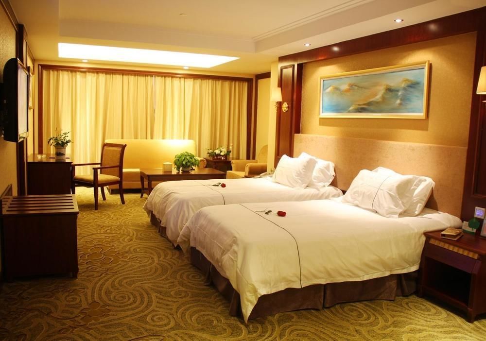 Huizhou Jinhuayue International Hotel Exterior foto