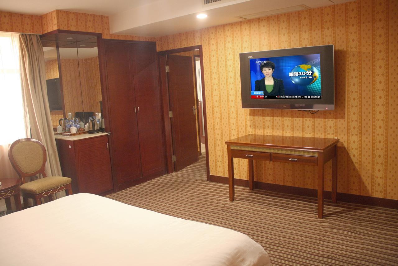 Huizhou Jinhuayue International Hotel Exterior foto