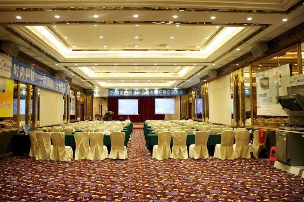 Huizhou Jinhuayue International Hotel Exterior foto